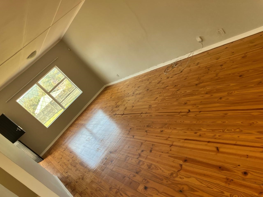 To Let 4 Bedroom Property for Rent in Vanes Estate Eastern Cape